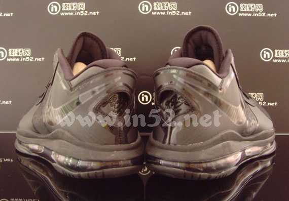 Nike LeBron 8 V/2 Low 'Blackout' - Detailed Images