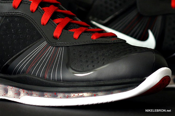 Nike Lebron 8 V2 Portland New Images 01