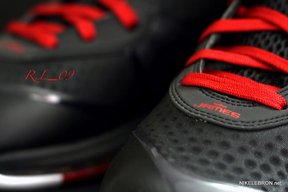 Nike Lebron 8 V2 Portland New Images 05