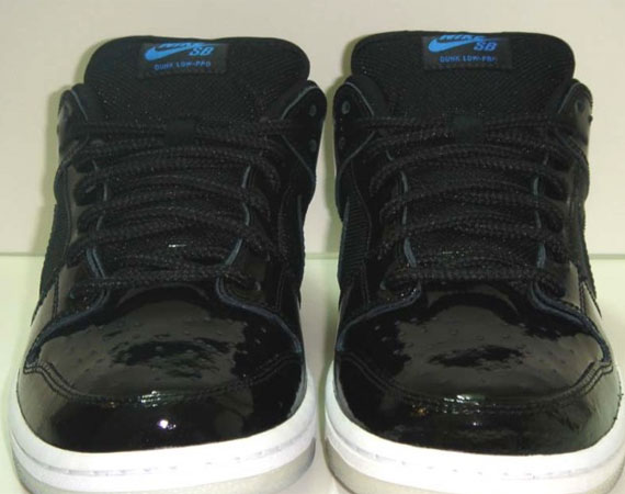 Nike SB Dunk Low 'Space Jam' - May 2011