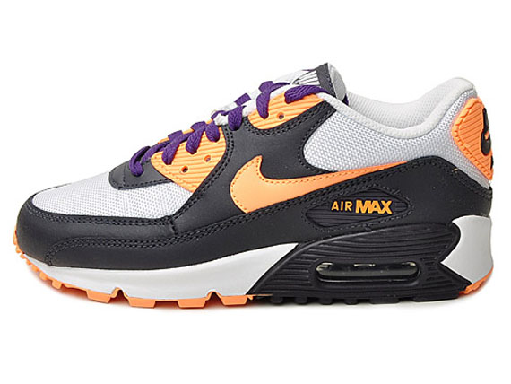 Nike Wmns Am90 Blk Org Prp 02