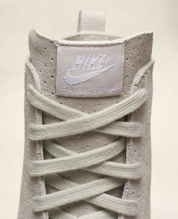 Nike Wmns Racquette 3 4 02