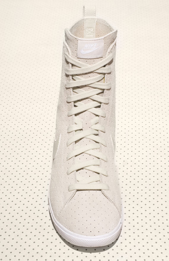 Nike Wmns Racquette 3 4 05