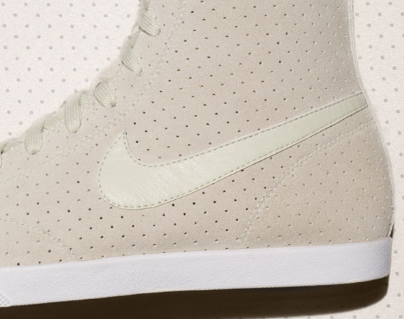 Nike Wmns Racquette 3 4 06