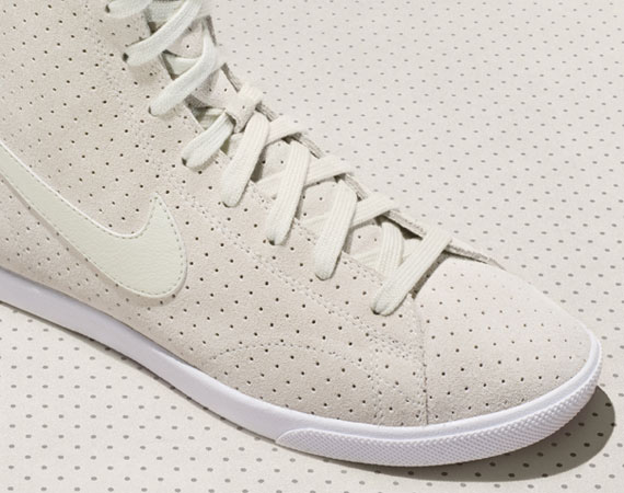Nike Wmns Racquette 3 4 07