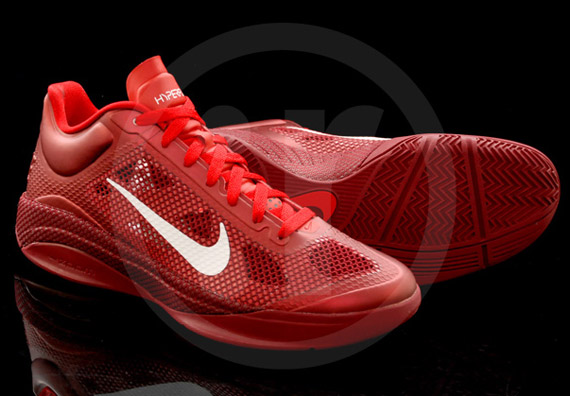 Nike Zoom Hyperfuse Low X Team Red Sport Red 3