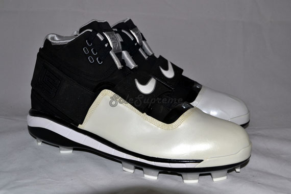 Nike Zoom Soldier Iii Cleats 00