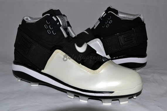 Nike Zoom Soldier Iii Cleats 02