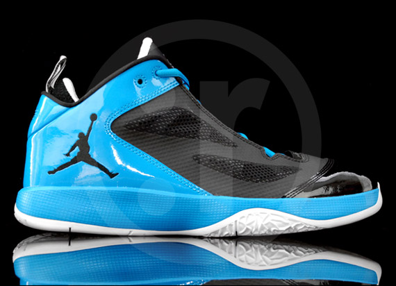 Air Jordan 2011 Quick Fuse Black Photo Blue 1