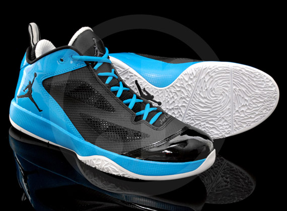 Air Jordan 2011 Quick Fuse Black Photo Blue 3