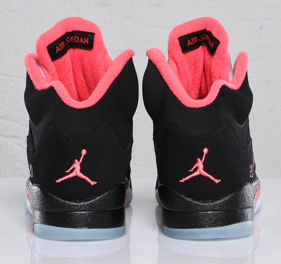 Air Jordan V Gs Black Alarming Red Sns 07