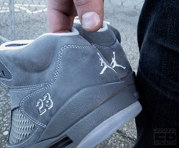 Air Jordan V Wolf Grey Release Reminder 014