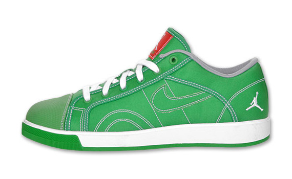 Jordan Sky High Retro Low Green White Finishline 05