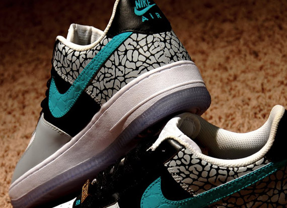 Nike Air Force 1 Low Atmos Customs Summary