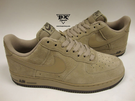 Nike Air Force 1 Low Beige Suede 01