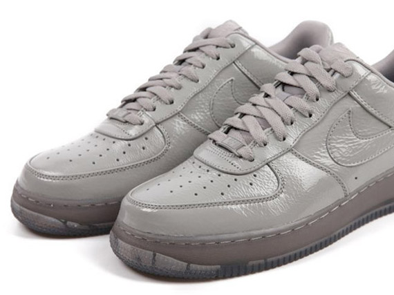 Nike Air Force 1 Low Premium - Grey Crinkled Patent