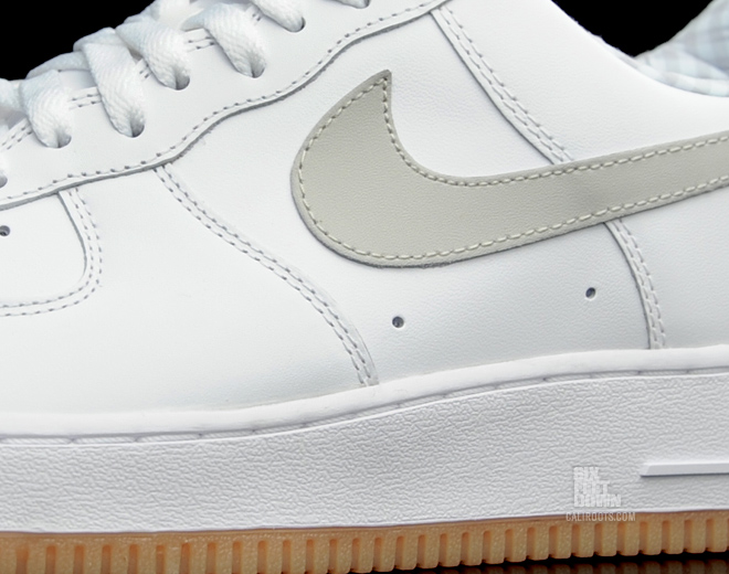 Nike Air Force 1 Low White Tech Grey Gingham Gum 4