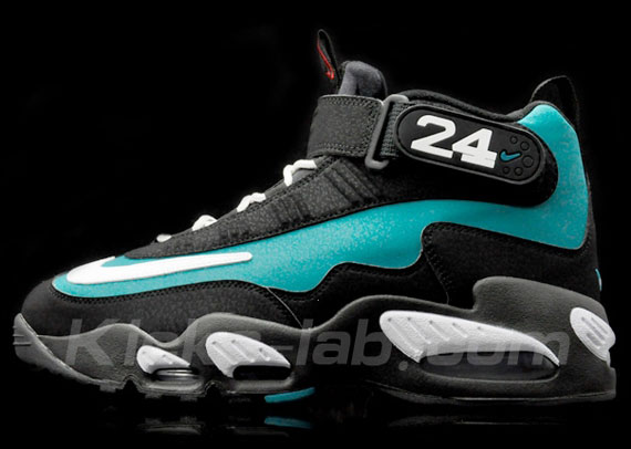 Nike Air Griffey Max 1 Black Freshwater Kickslab 08