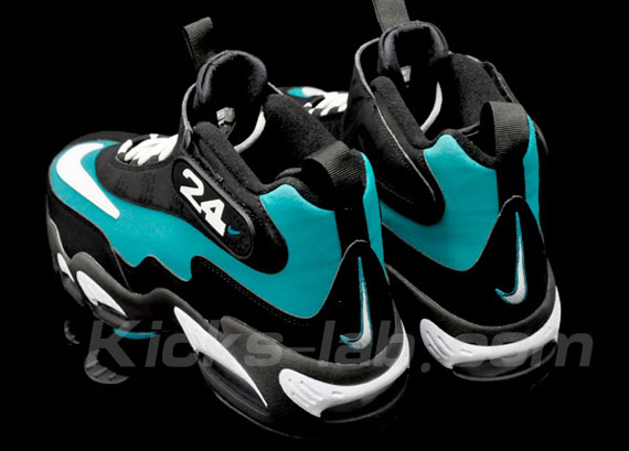 Nike Air Griffey Max 1 – Black – Freshwater