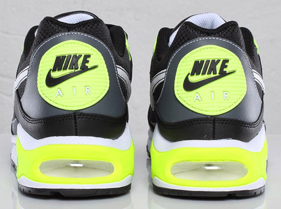 Nike Air Max Skyline Black White Grey Neon