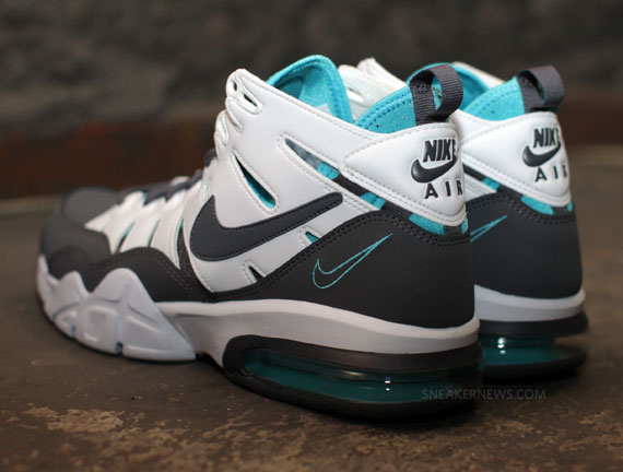 Nike Air Trainer Max 2 '94 - Chlorine Blue