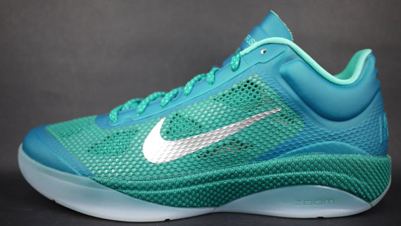 Nike Hyperfuse Low Ebyl 01