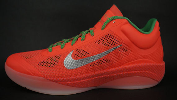 Nike Hyperfuse Low Ebyl 10