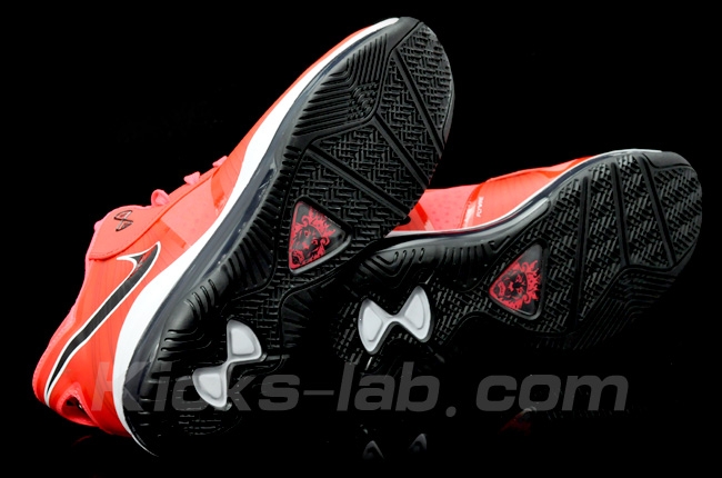 Nike Lebron 8 V2 Low Solar Red 9