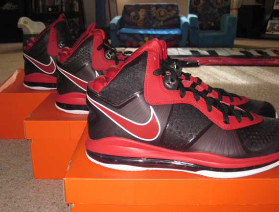 Nike Lebron 8 V2 Shooting Stars Classic Detailed Images Lil 02