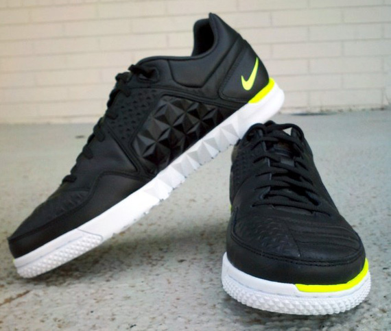 Nike Streetgato Black Neon Tursis 01