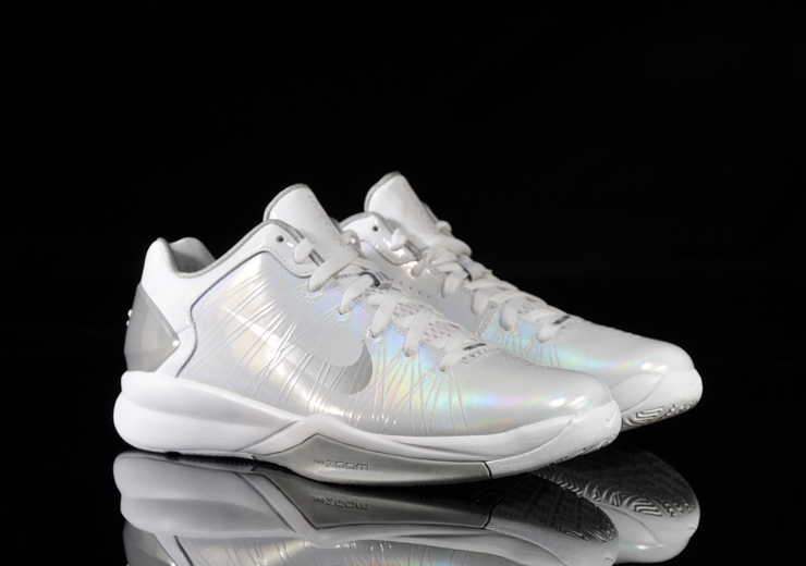 Nike Zoom Hyperdunk 2010 Low White Metallic Silver 2