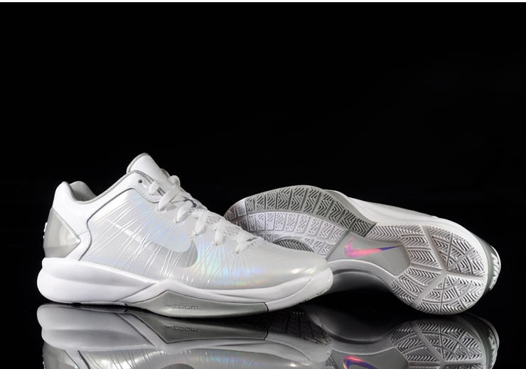 Nike Zoom Hyperdunk 2010 Low White Metallic Silver 4