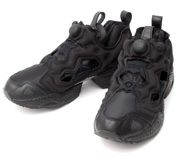 Reebok Insta Pump Fury Blackout 04