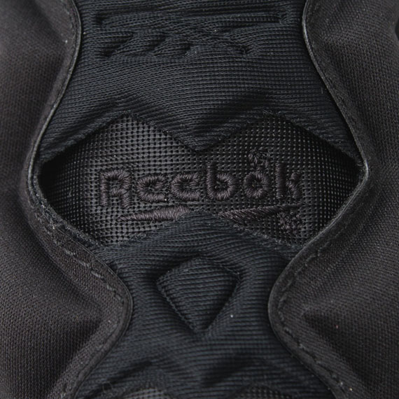 Reebok Insta Pump Fury Blackout 07