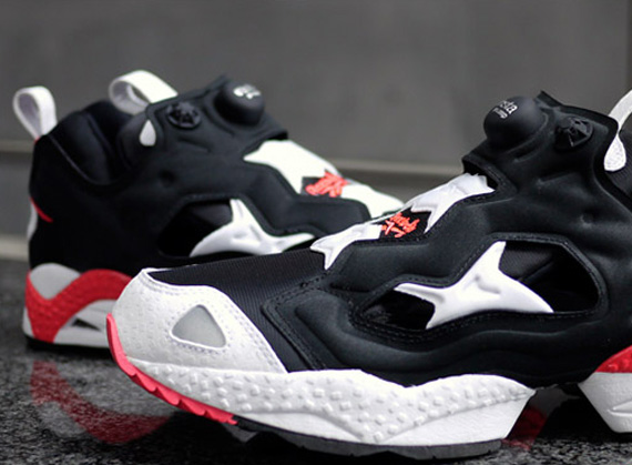 Reebok Insta Pump Fury - Black - White - Cherry