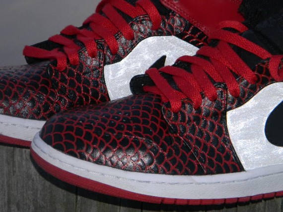 Air Jordan 1 ‘3M Dragons’ Custom by Scoop