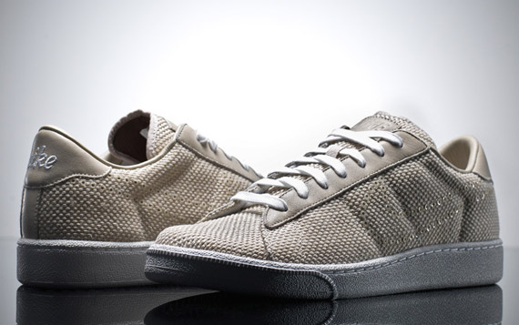 Zoom Tennis Classic Birch White 2