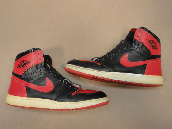 Air Jordan 1 Og Banned 02