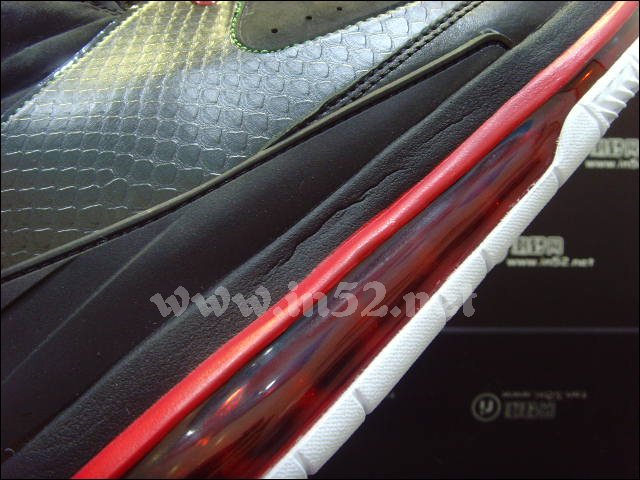 Air Jordan 2.0 Black Red Green White 8