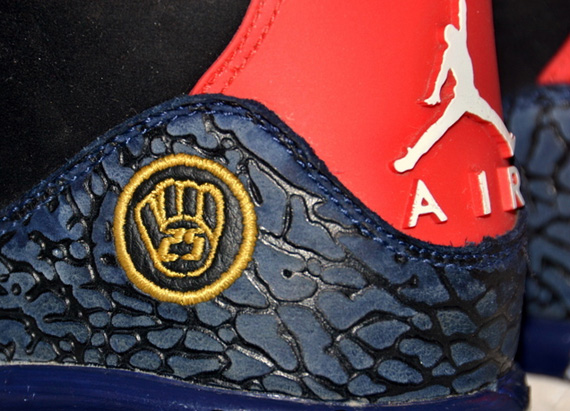 Air Jordan III – Andruw Jones Atlanta Braves Game-Worn PE Cleats