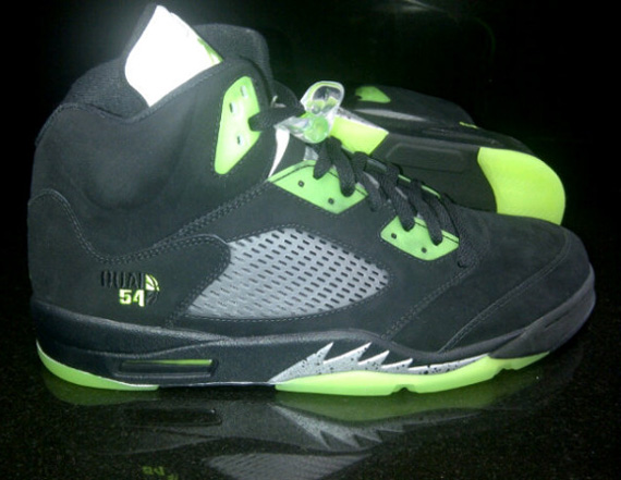 Air Jordan V Quai 54 Black 01