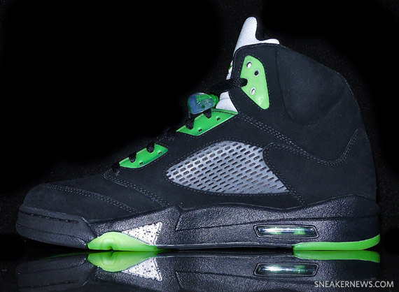 Air Jordan V Quai 54 Black Detailed Images 75