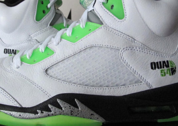 Air Jordan V Quai 54 - White - Radiant Green - Black | New Images