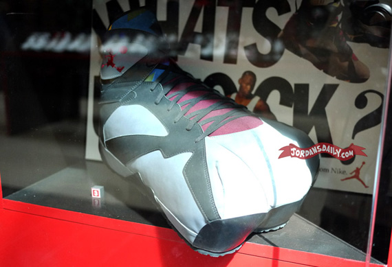 Air Jordan Vii Bordeaux Hare 03