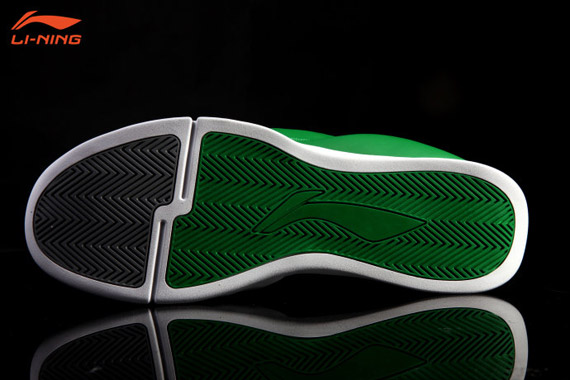 Li Ning Big Shamrock Shaq Finals Pe 01