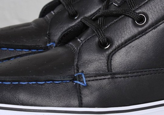 Nike Aina Chukka NW – Black – Varsity Royal