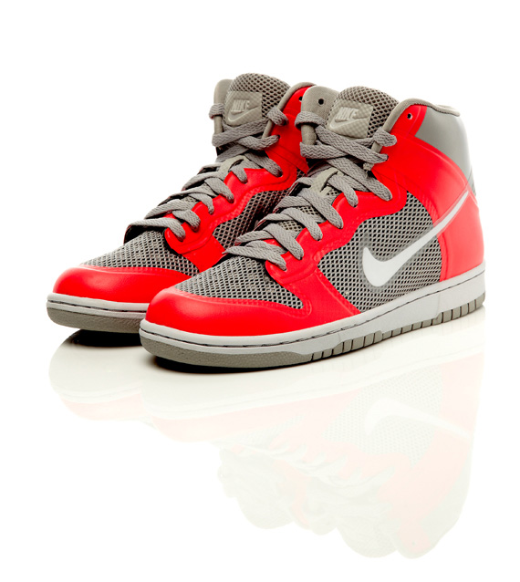 Nike Air Dunk Hyperfuse Premium 01