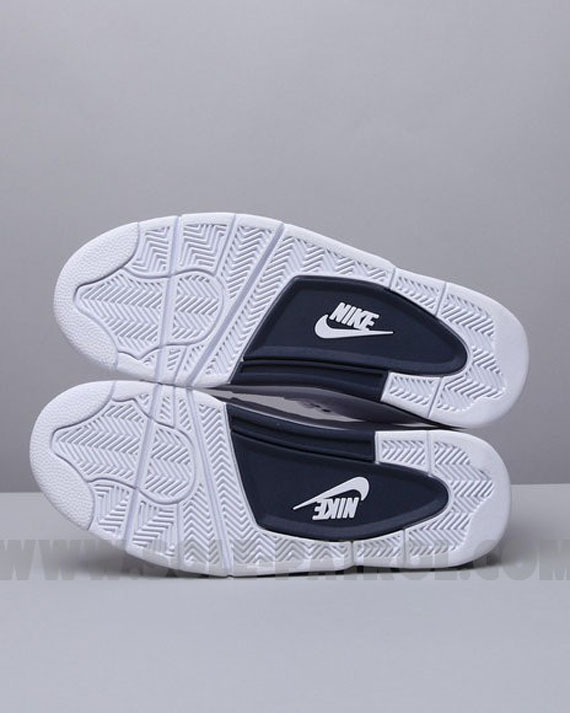 Nike Air Flight Classic Wt Navy 07