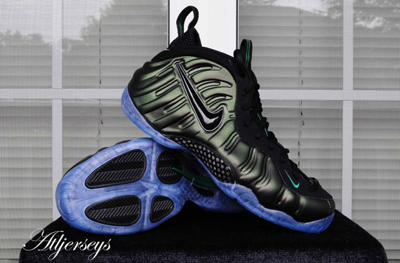 Nike Air Foamposite Dark Pine Green New Photos 02