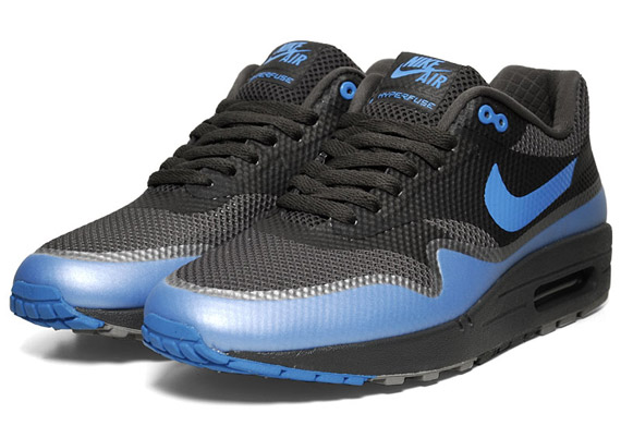 Nike Air Max 1 Hyperfuse Black Blue Glow 3